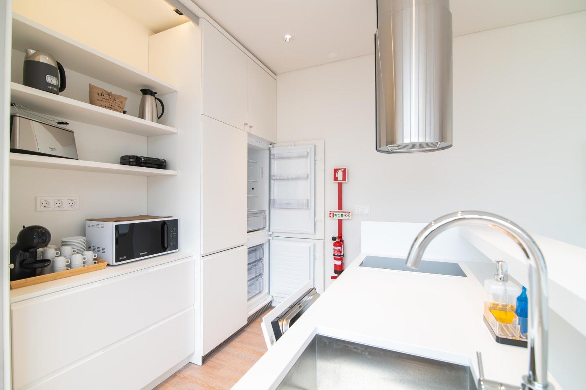 Azoriani City Hostel Ponta Delgada Bagian luar foto